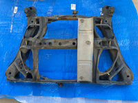 1998-2002 Honda Accord 2.3L SubFrame K Miembro del marco Soporte del motor Rueda trasera con pernos