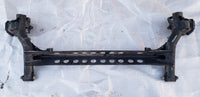 2003-2005 Chevrolet cavalier sunfire Soporte de travesaño trasero k-frame